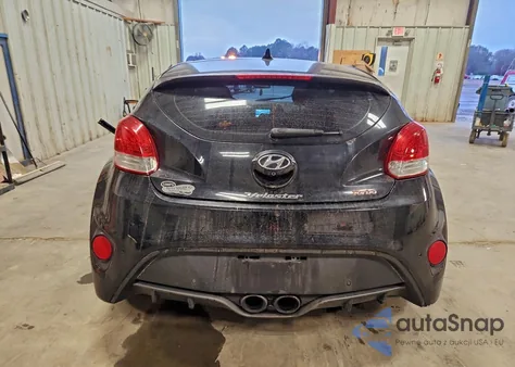 2015 Hyundai Veloster Turbo z USA, uszkodzony, nr VIN KMHTC6AE8FU224938